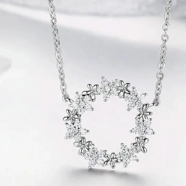 Deva 925 Sterling Silver Crystal Elegant Necklaces Close View