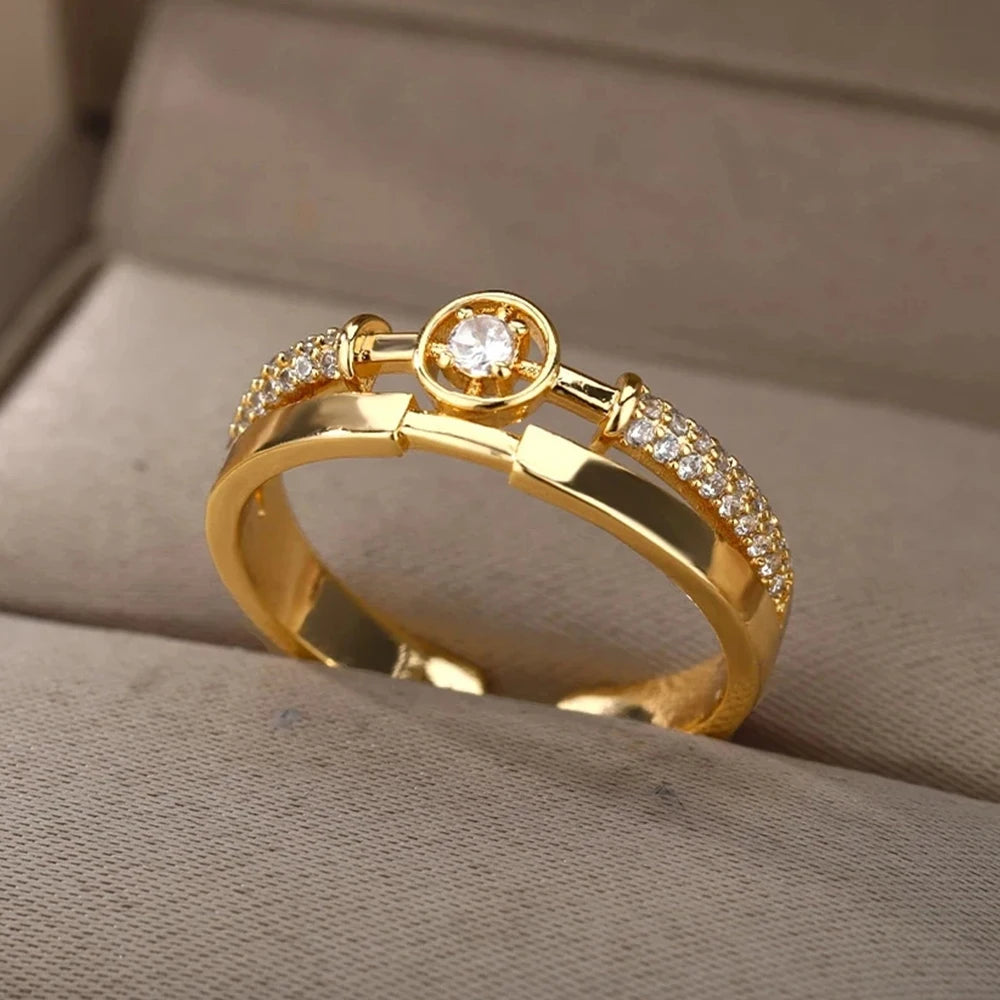 Copper Prong Setting Fashion Gold Rings