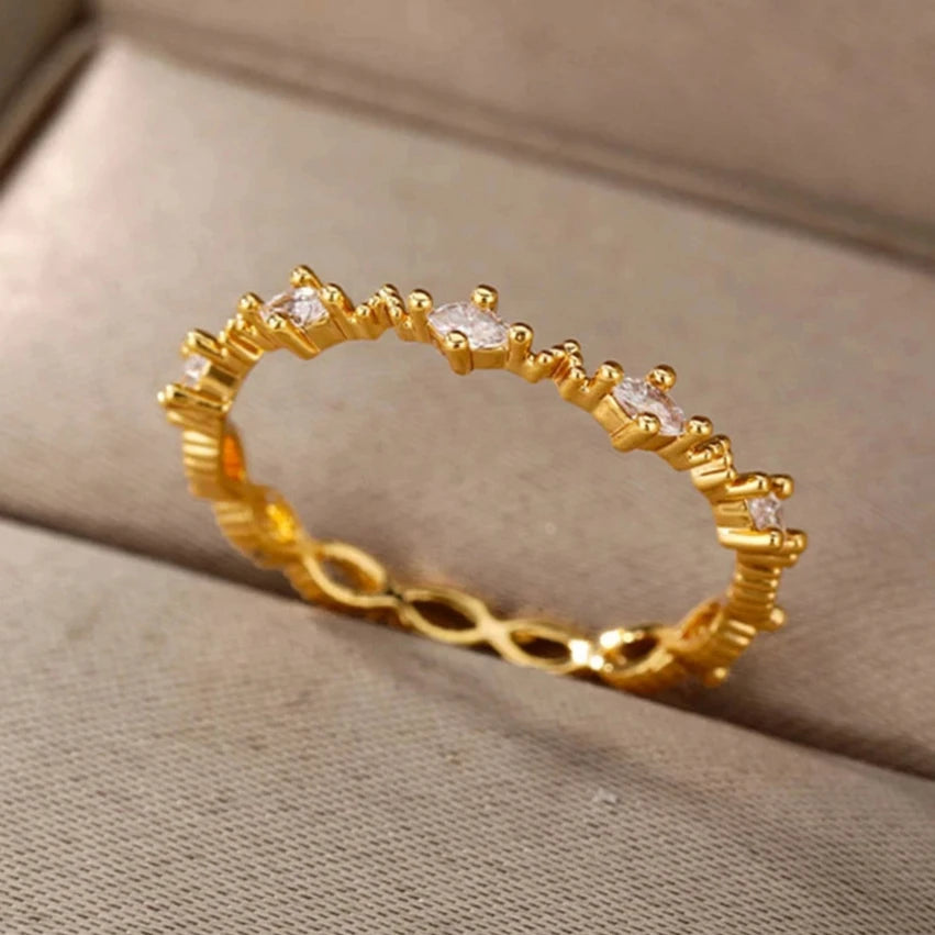 Prong Setting Fashion Copper Rings Front