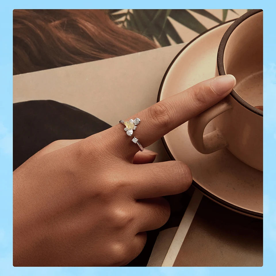 Deva 925 Sterling Silver Bee Adjustable Ring Embellished with Jade